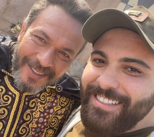 هذا ماجمع الفنان حيدر أحمد والفنان سعد مينا في صورة سيلفي ..وماجديد