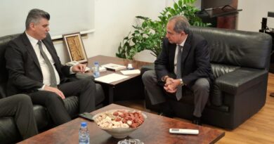 التقى وزير الطاقة والمياه جو الصدي محافظ بعلبك – الهرمل بشير خضر