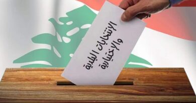 لائحة العائلات تتحدى نفوذ الأحزاب بدعم شعبي وكهنوتي