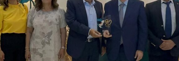 اشاد بتحوّلها “من مؤسسة كانت تخسر إلى مؤسسة رابحة تدرّ أموالاً على الخزينة” جابر تفقّد جناح “الريجي” في معرض “صُنع في لبنان”: أمام الصناعة اللبنانية اليوم فرصة ممتازة